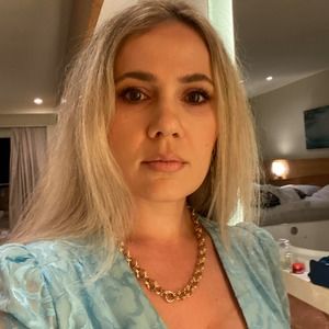 Meet your Posher, Irina